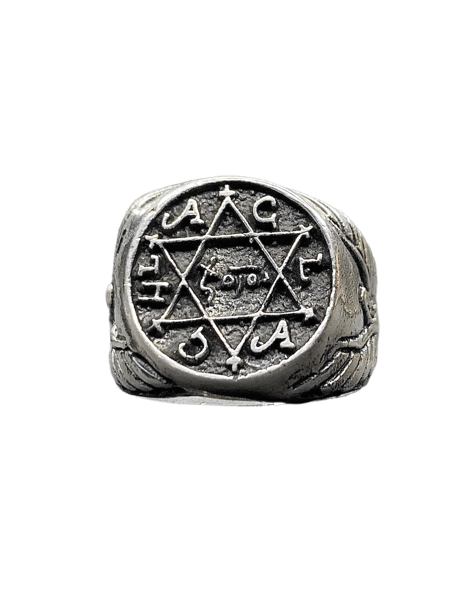 Historia del anillo del rey salomon 2025